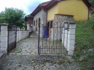 Casa rústica en Venta en Las Ubiñas-La Mesa, en Cortes-Quirós, Asturias  REF:VC054